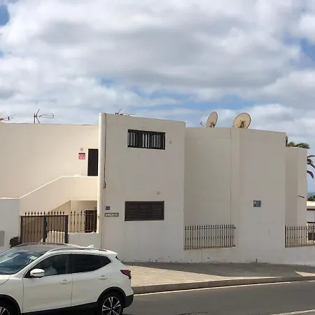 Timanfaya Apartment